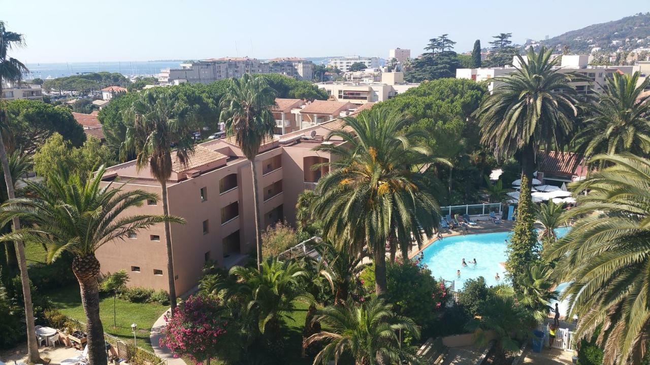 Appartement T2 De Standing Au Pied Des Plages Golfe-Juan Exterior foto
